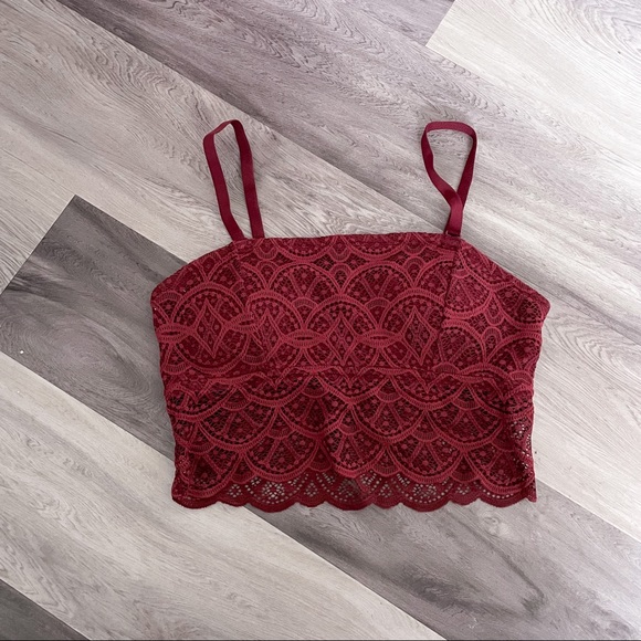 Colsie Lace Bandeau With Removable Straps - Picture 4 of 9